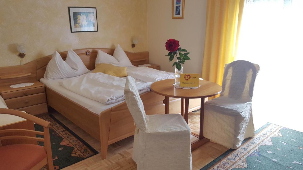 Gaestehaus Jeindl Hartmannsdorf Extérieur photo